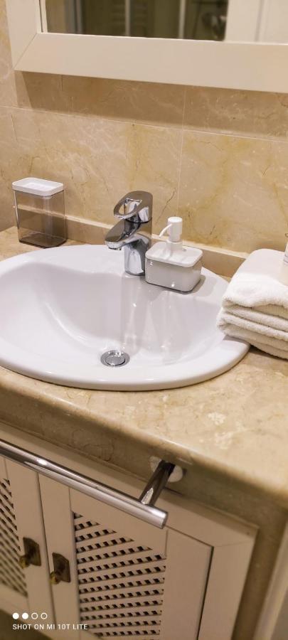 Bevs Ground Floor Roda Golf Apartment! ซานคาเวียร์ ภายนอก รูปภาพ