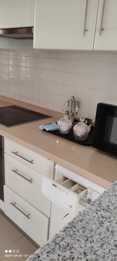 Bevs Ground Floor Roda Golf Apartment! ซานคาเวียร์ ภายนอก รูปภาพ