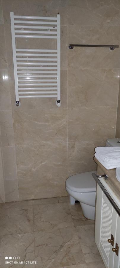 Bevs Ground Floor Roda Golf Apartment! ซานคาเวียร์ ภายนอก รูปภาพ