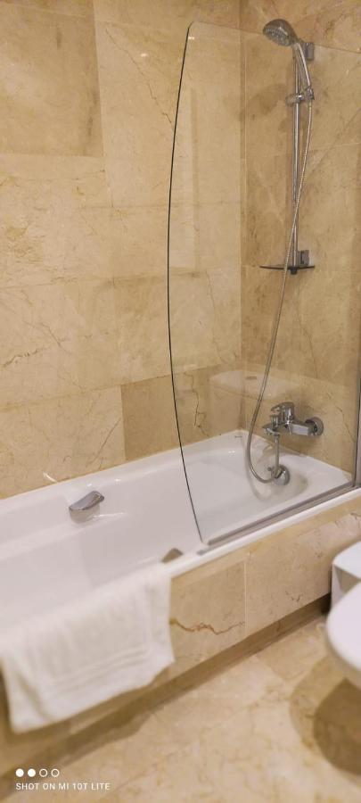 Bevs Ground Floor Roda Golf Apartment! ซานคาเวียร์ ห้อง รูปภาพ